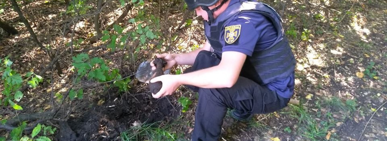 Піротехніками на Луганщині виявлено та вилучено 50 вибухонебезпечних предметів