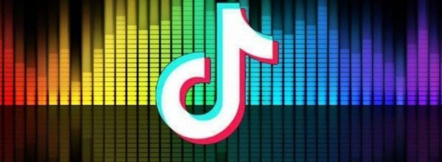 ﻿Вбивчий TikTok: 10-річна дівчинка вбила себе через гру