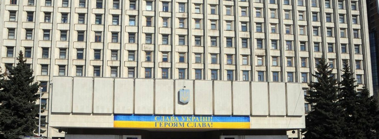 Громадськість вважає: - Сергій Гайдай зриває місцеві виборів у Луганській області
