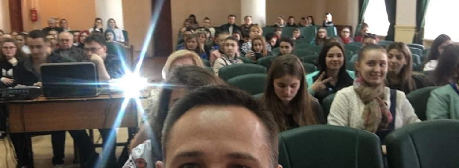 Миллион долларов для СБУ, ровно столько стоило развалить ДНМУ.