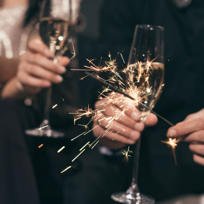 Фахівці назвали найбільш небезпечні алкогольні напої, які краще не вживати на новорічні свята