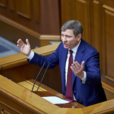 ВЛАДА ПОСТАВИЛА УКРАЇНЦІВ ПЕРЕД ВИБОРОМ – ПОМИРАТИ ВІД НЕДОФІНАНСУВАННЯ МЕДИЦИНИ ЧИ ВІД ГОЛОДУ