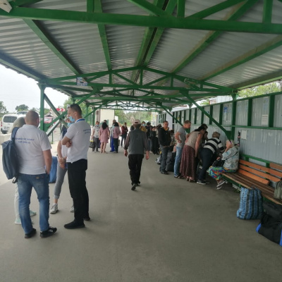 Російські збройні формування перешкоджають вільному руху в межах гуманітарних дорожніх коридорів