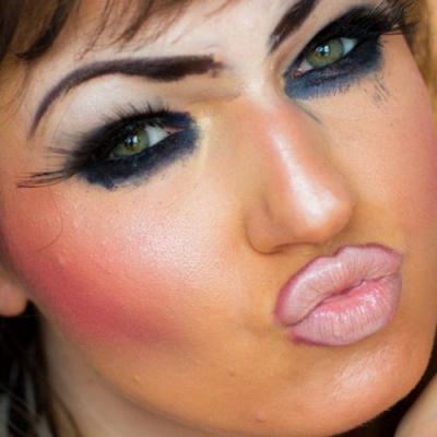 Приклади невдалого макіяжу, які доведуть вас до сліз (ФОТО)