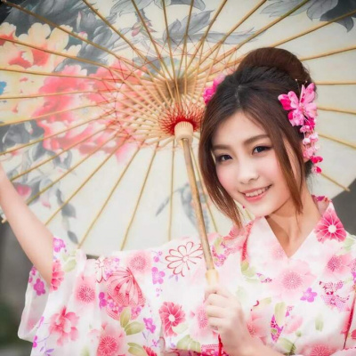 300 побачень на рік: непривабливий японець розкрив спосіб знайомства з красивими дівчатами