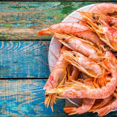 Смачна новинка: у продажу з’явилися перші штучні їстівні креветки