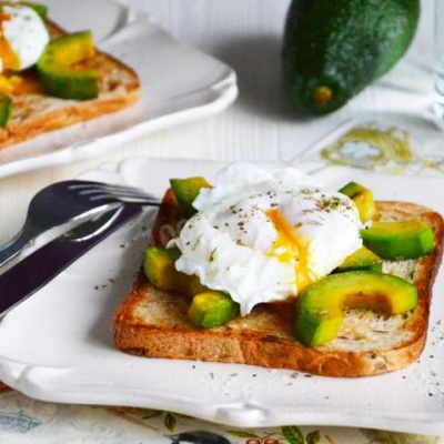 Дієтолог назвала найкращі продукти для здорового сніданку