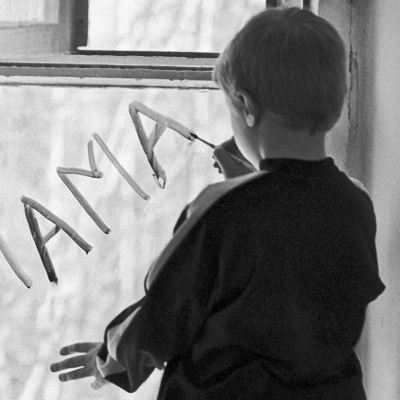 Жахлива статистика: 92% вихованців усіх інтернатних закладів України мають батьків