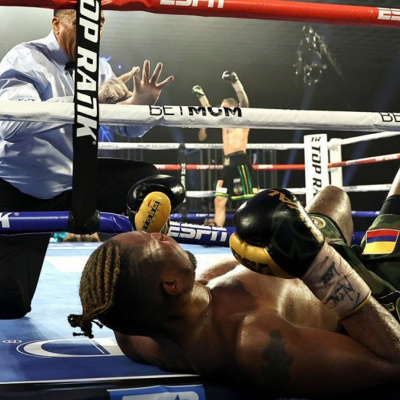 Підбірка найкращих нокаутів 2020 року в боксі (ВІДЕО)