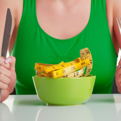 Вчені розповіли як обдурити мозок, перемогти голод і не зірватися