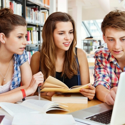 Мінреінтеграції розглядає можливість дистанційного вступу абітурієнтів з  о купованої частини Донбасу до українських вузів