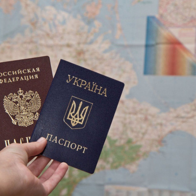 ﻿Стало відомо, що близько 200 тисяч осіб з окупованої частини Донбасу отримали паспорти РФ