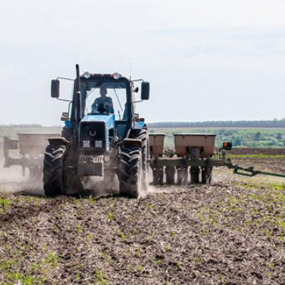 Чернігівська ОВЦА не може вирішити скандальне питання з націоналізацію мінеральних добрив