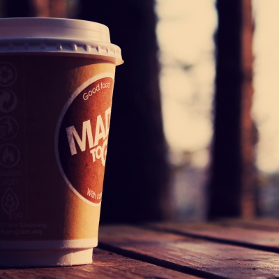 Тривожна історія про суперництво на роботі: все почалося з невинного стаканчика кави