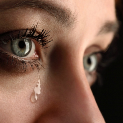 «Учитель сліз» закликає людей плакати, аби позбутися стресу