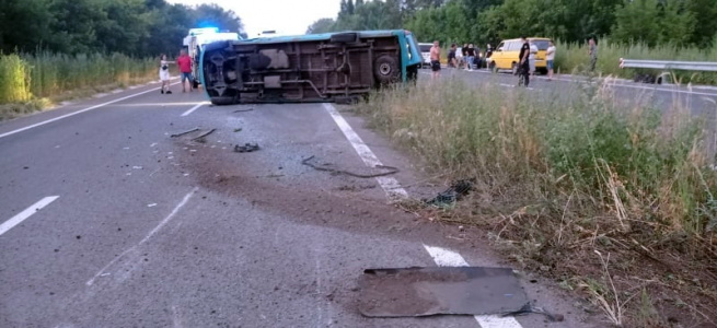 На новій трасі Луганщині два ДТП поспіль, є постраждалі: причина – бездіяльність влади