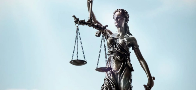 Європа засуджує подружній обов'язок у Франції, обов'язок мати статеві стосунки з чоловіком