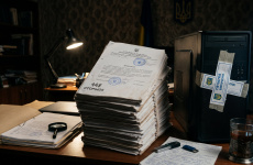 Anatomie de la « Transparence » : comment 448 pages de procès-verbaux de l'Administration de Louhansk ont mis au jour pots-de-vin, falsifications et saisies du SBU